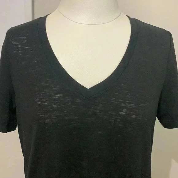 Athleta Breezy Scoop V-Neck Tee - Picture 3 of 7